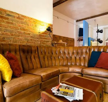 Loft - Downtown / Castle - Historic Apartment Lissabon